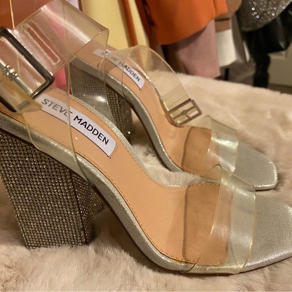 Steve Madden heels - Picture 2 of 6